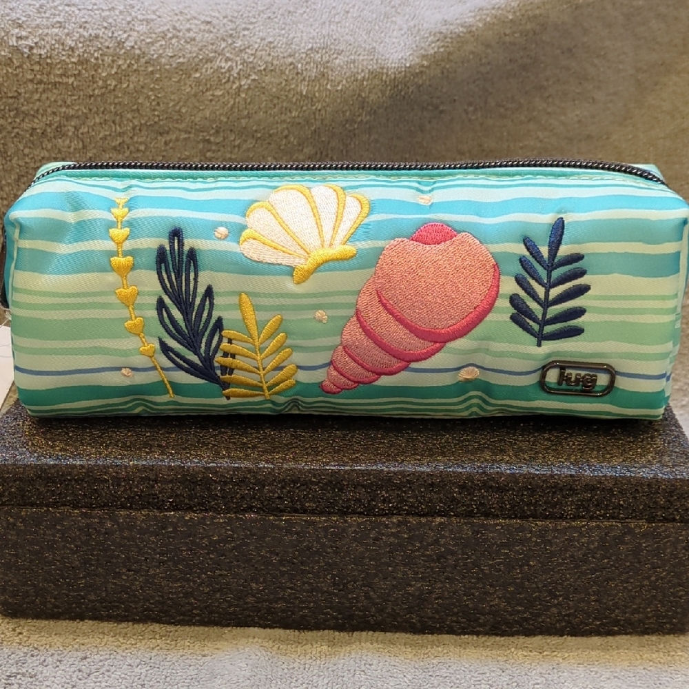 Lug Embroidered Jib Zip Pouch - Love Waves Aqua - NWT